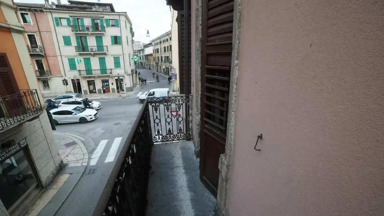 Apartment Destiny Home 2 Verona Piazza Isolo