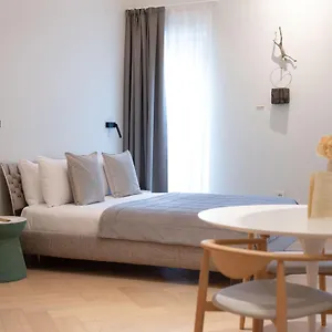Apartment Palazzo Ciopeta - Italian Excellence, Verona